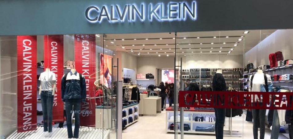 Calvin Klein sube una marcha en Chile y desembarca en Viña del Mar